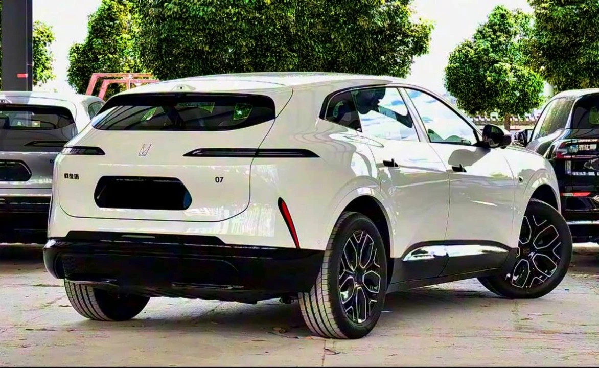 Avatr 07 I