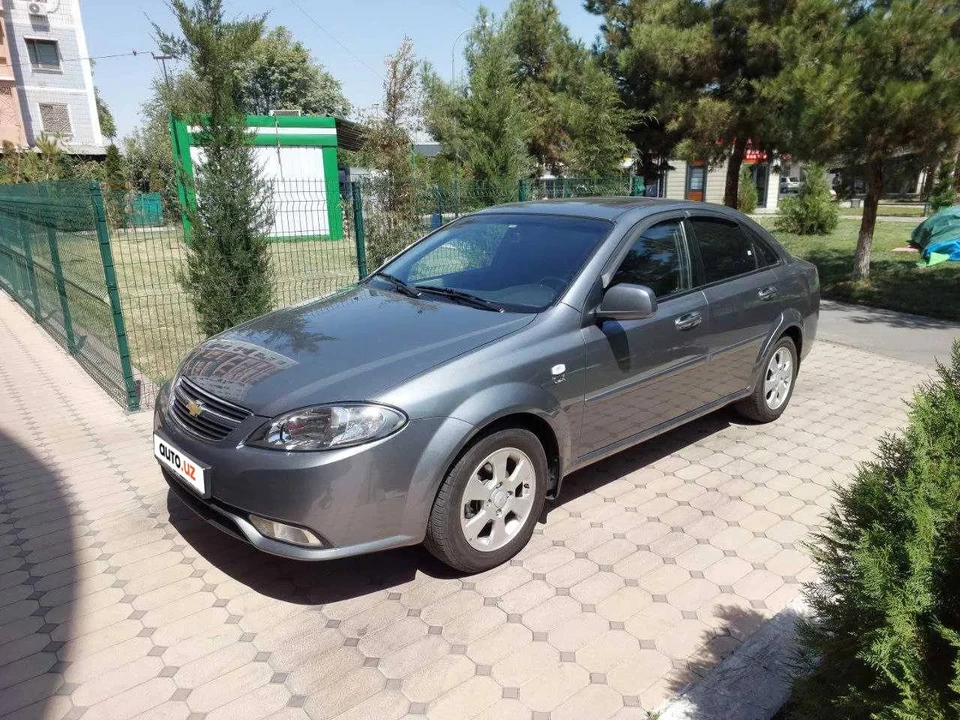 Chevrolet Gentra II