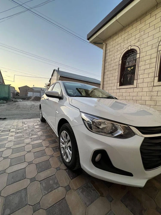 Chevrolet Onix II