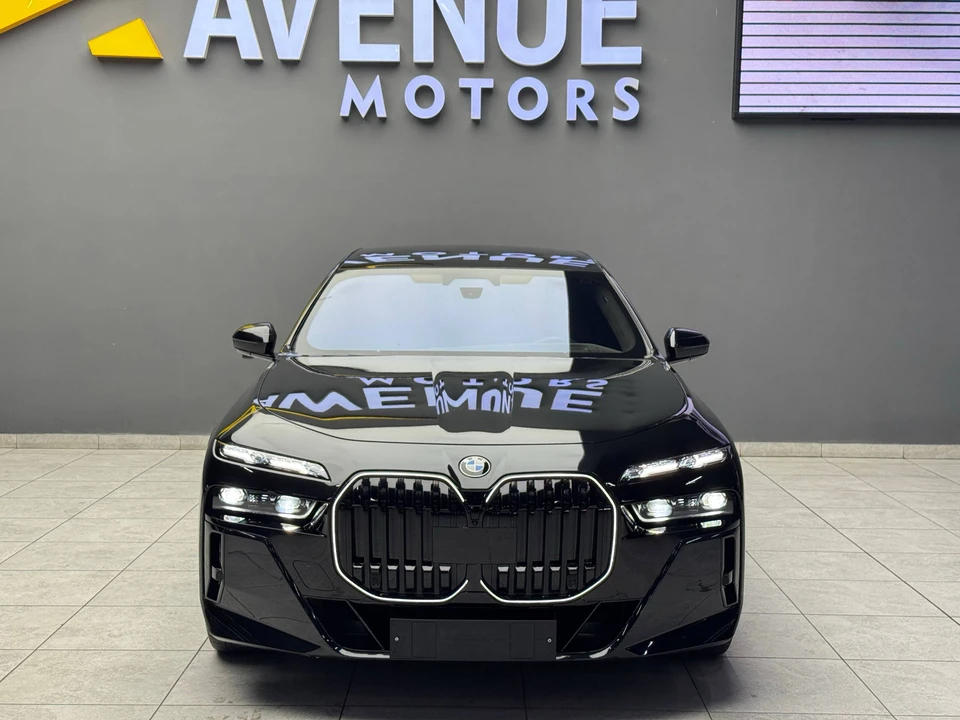 BMW 7 series VII (G70)