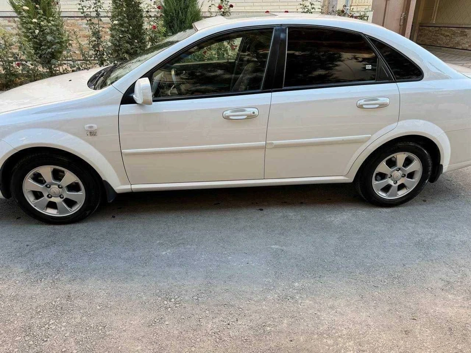 Chevrolet Gentra II
