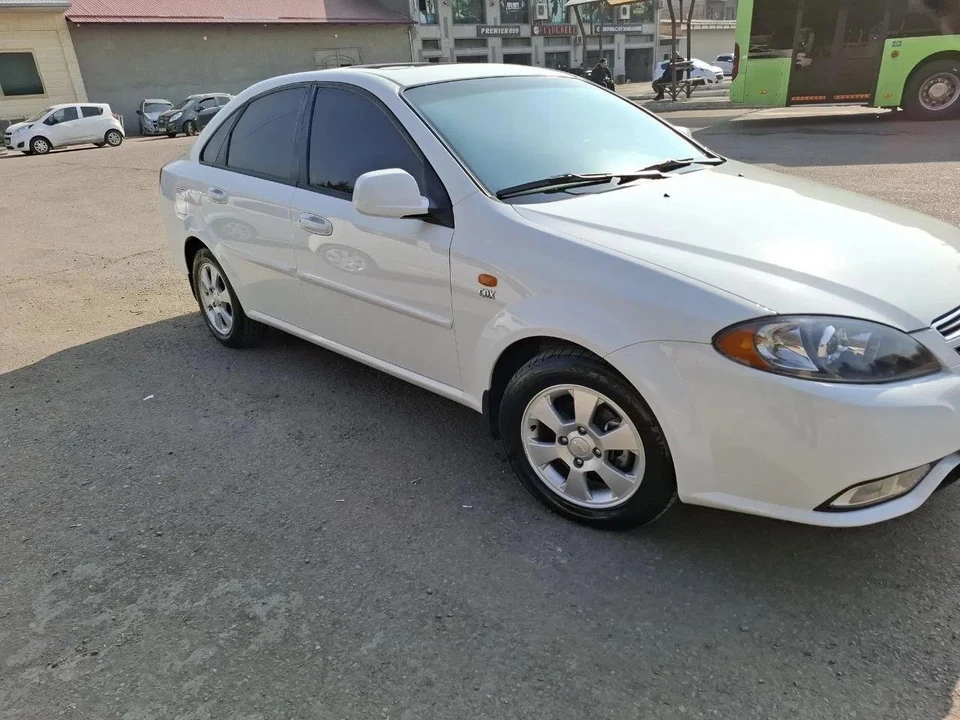 Chevrolet Gentra II