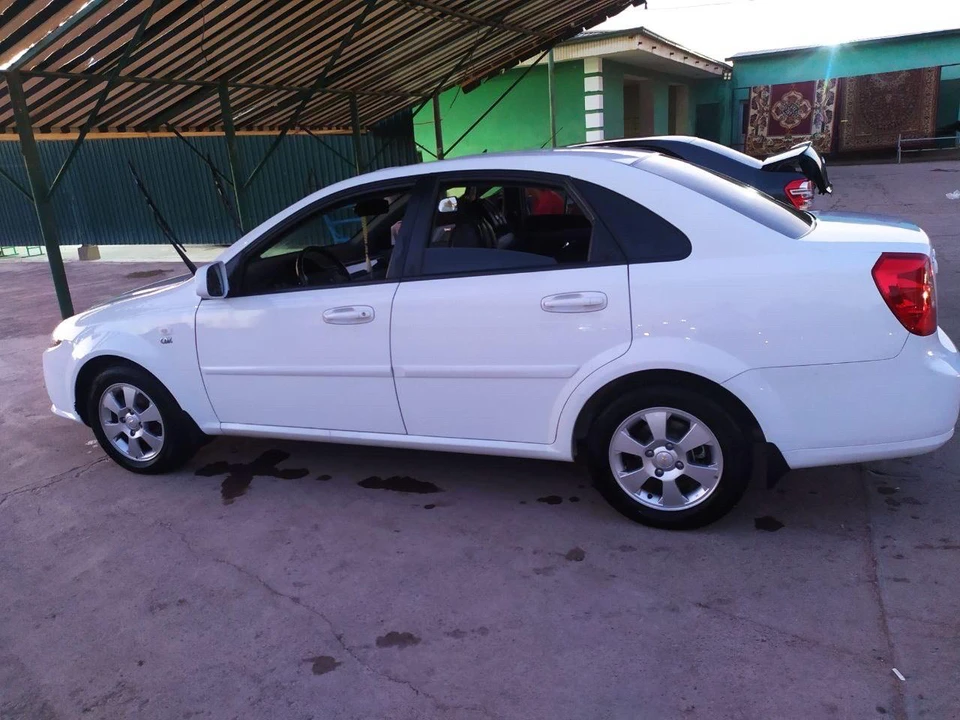 Chevrolet Gentra II