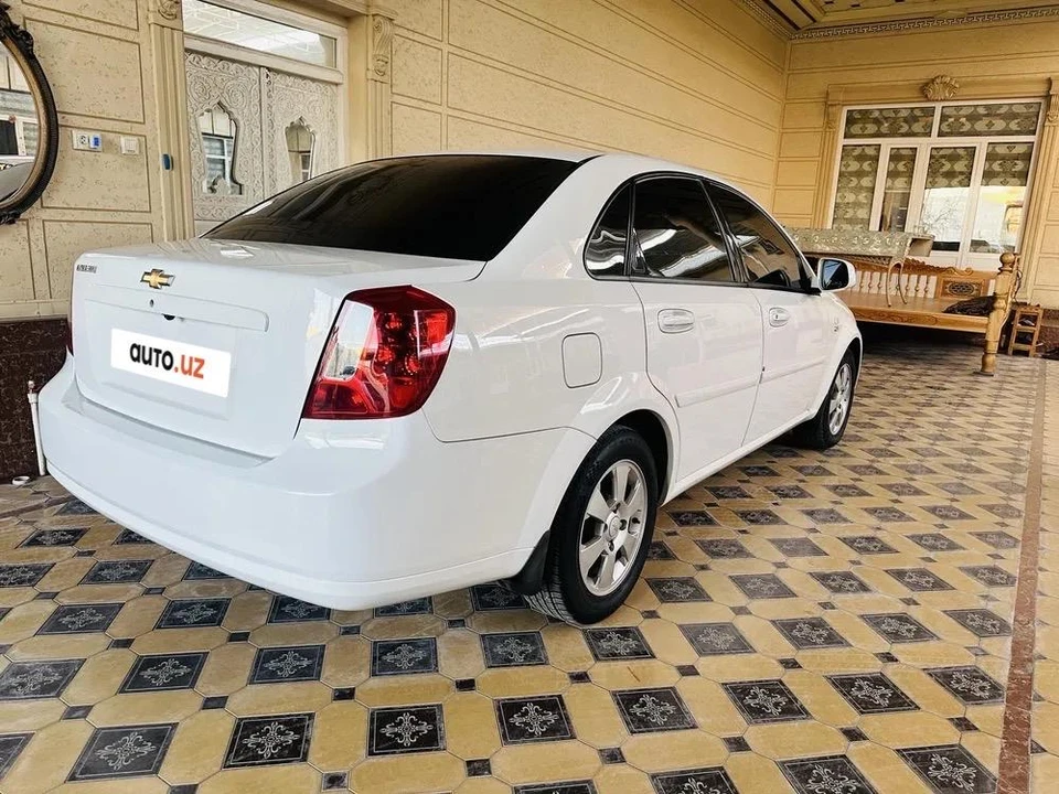 Chevrolet Gentra II