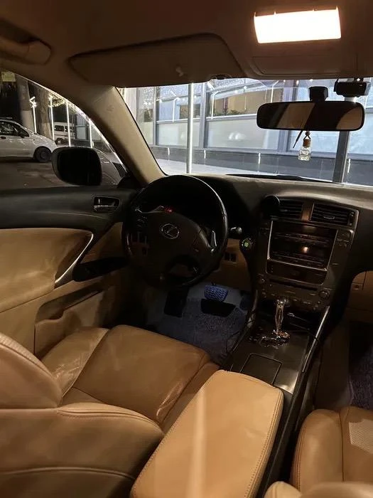 Lexus IS II