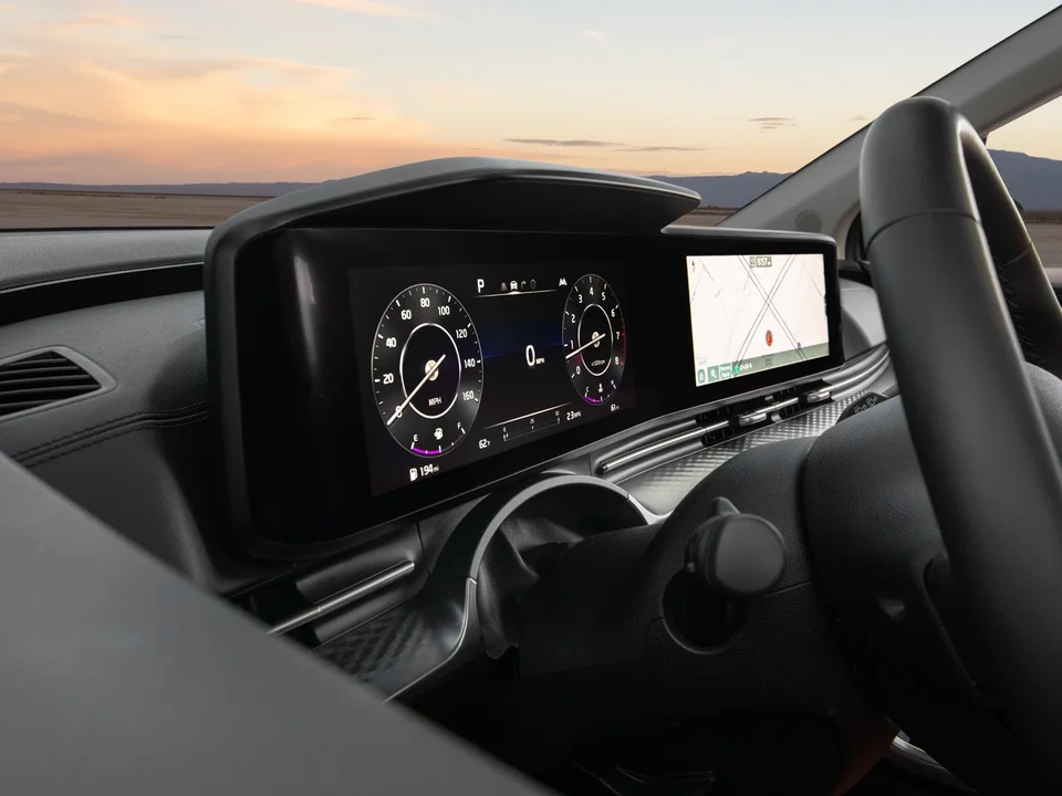 Kia Carnival IV