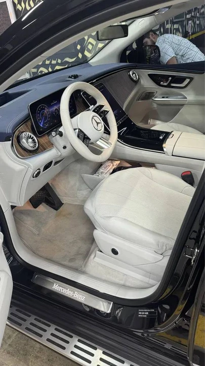 Mercedes-Benz EQE SUV I