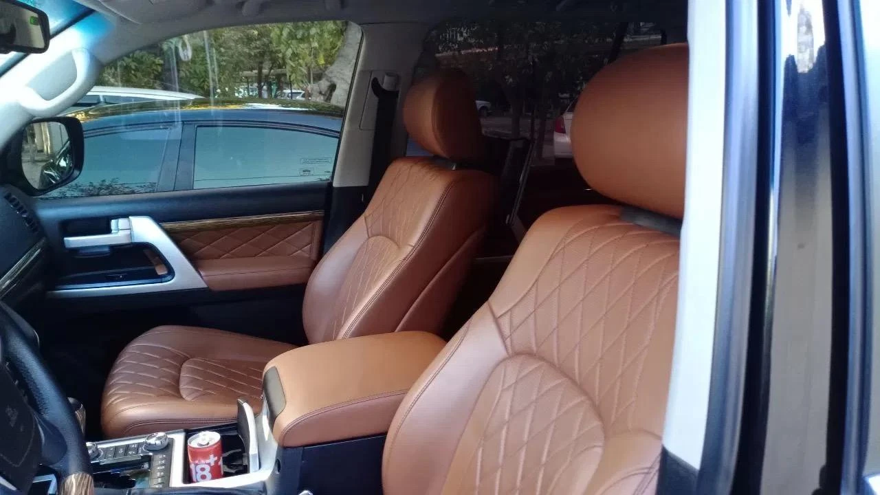 Toyota Land Cruiser 200 Seriyasi Restayling 1
