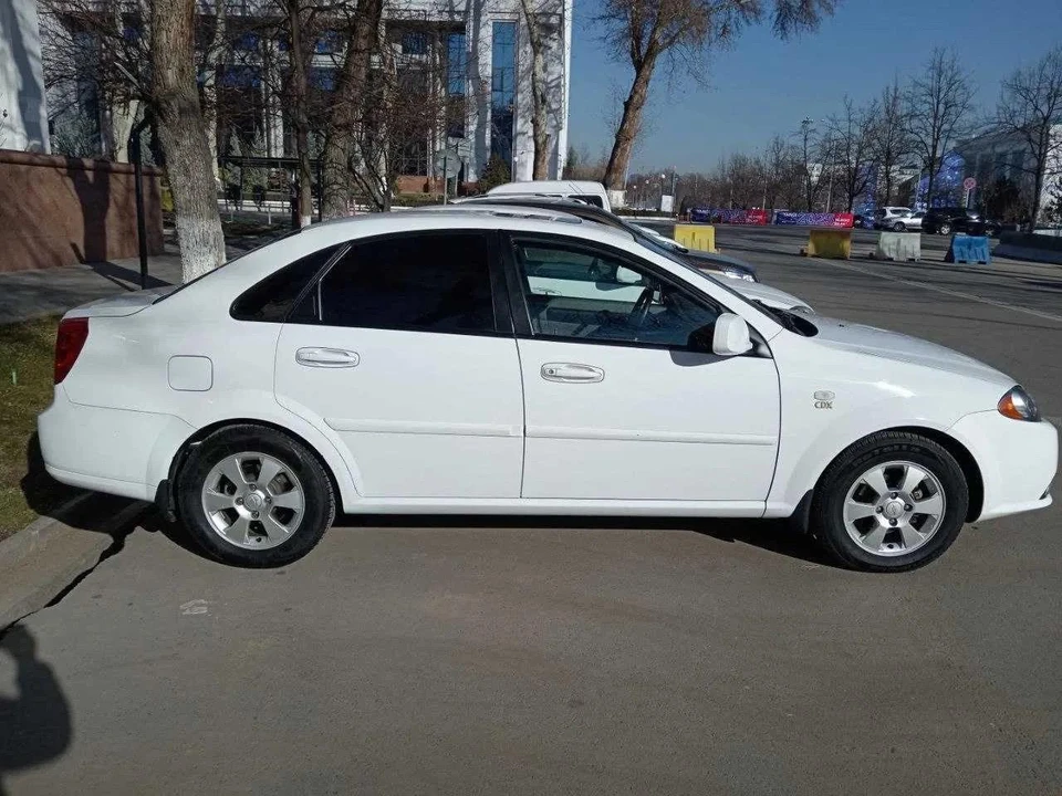 Chevrolet Gentra II