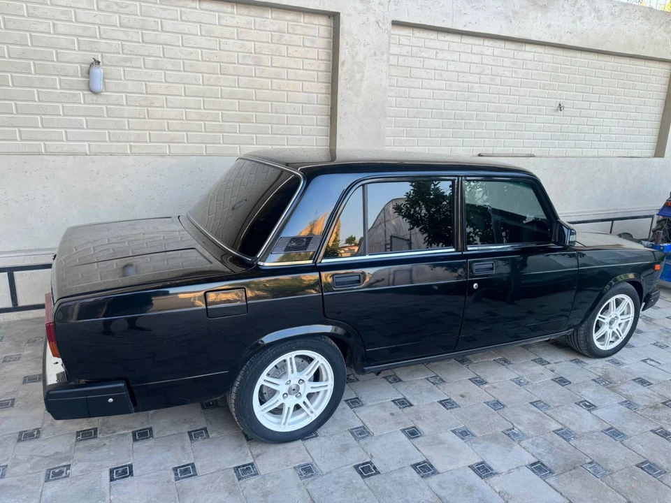 Lada 2107 I