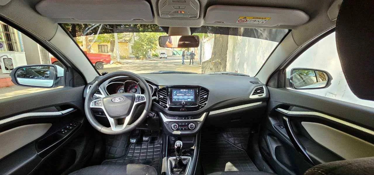 Lada Vesta I
