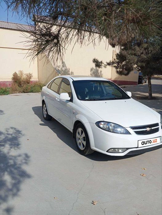 Chevrolet Gentra II