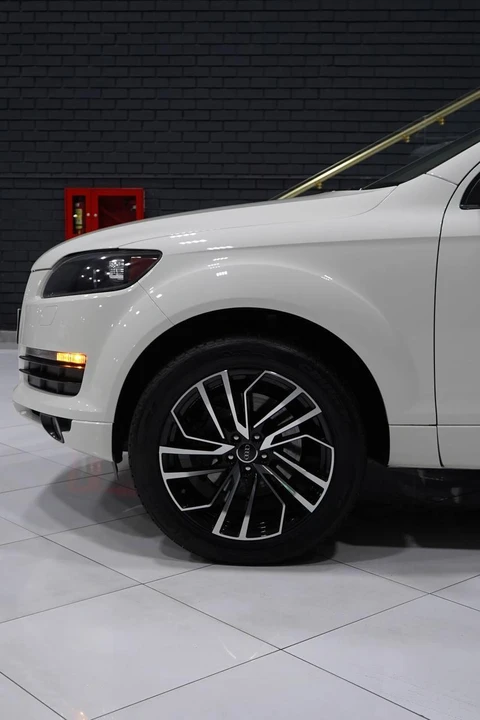 Audi Q7 I (4L)