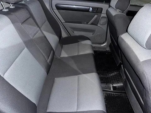 Chevrolet Gentra II
