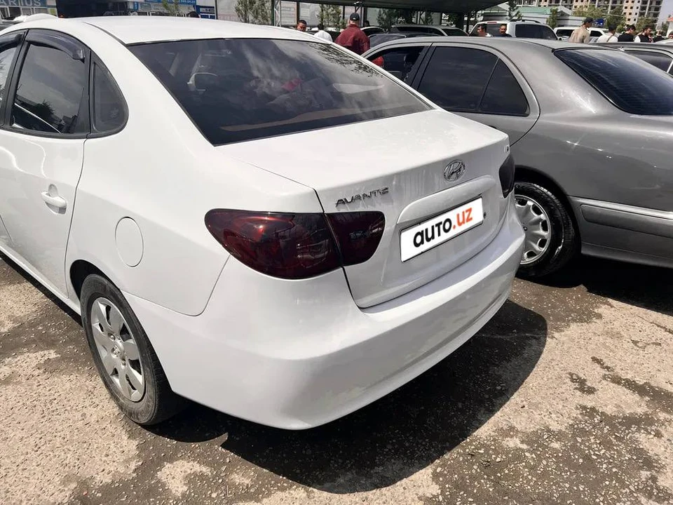 Hyundai Avante IV