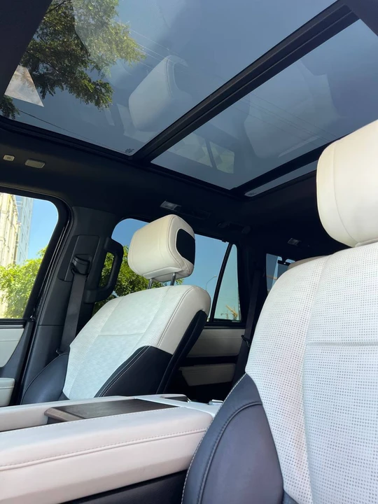 Toyota Sequoia III