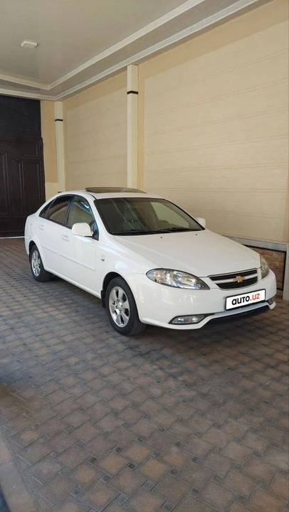Chevrolet Gentra II