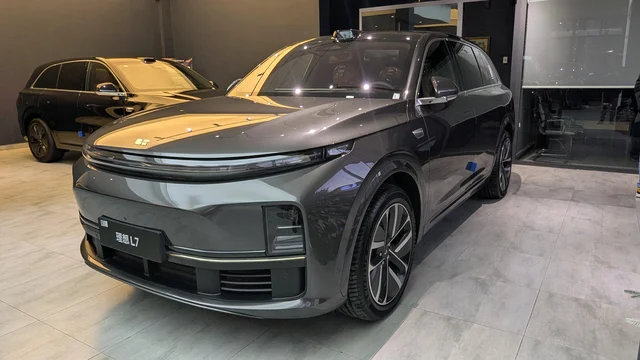 LiXiang L7 I Рестайлинг