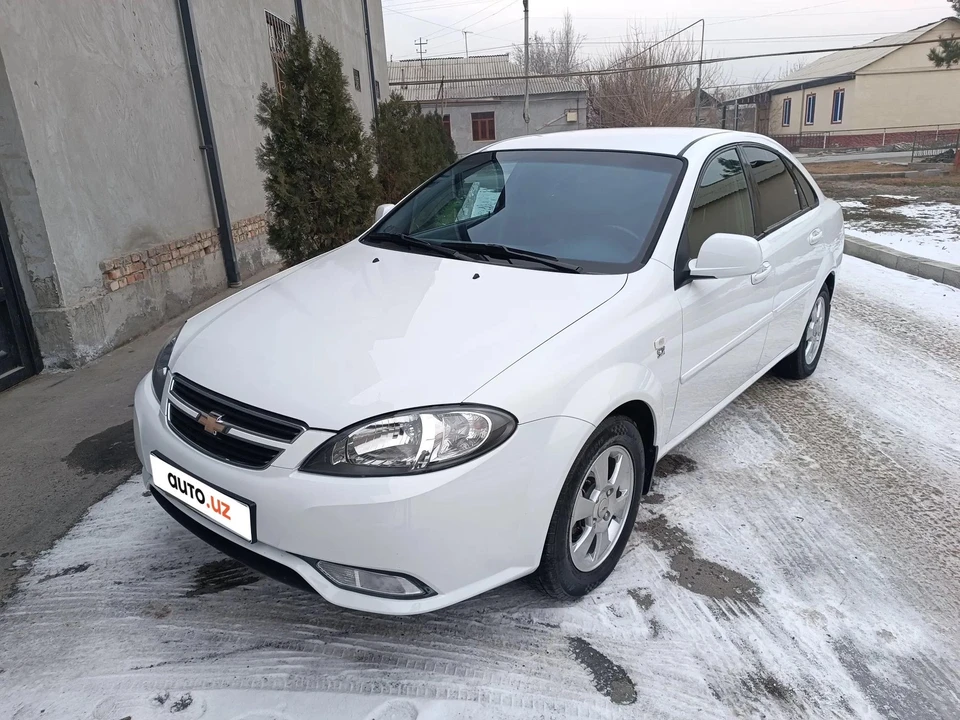 Chevrolet Gentra II