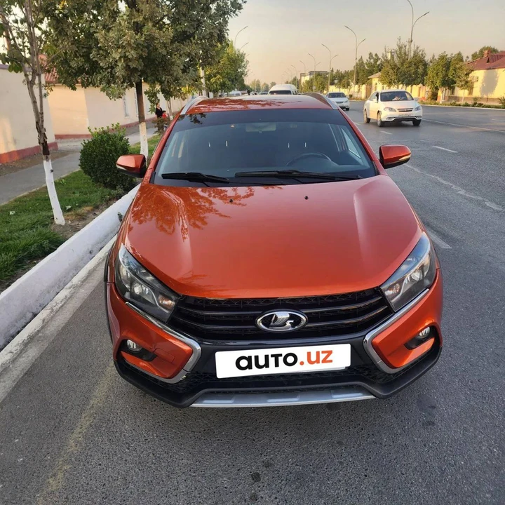 Lada XRAY I