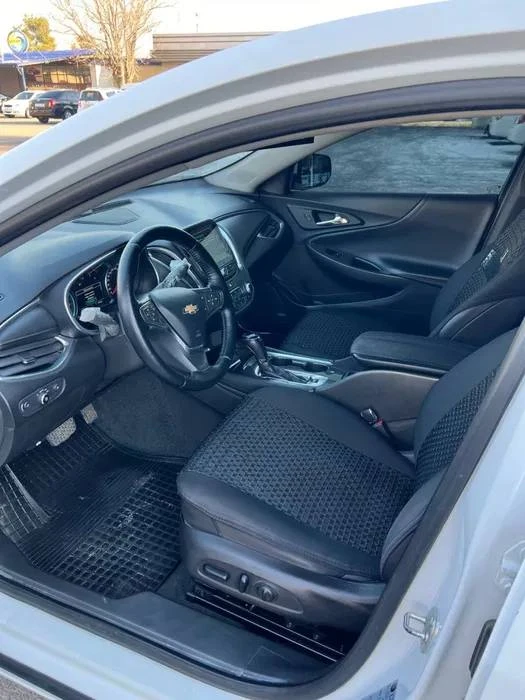 Chevrolet Malibu IX