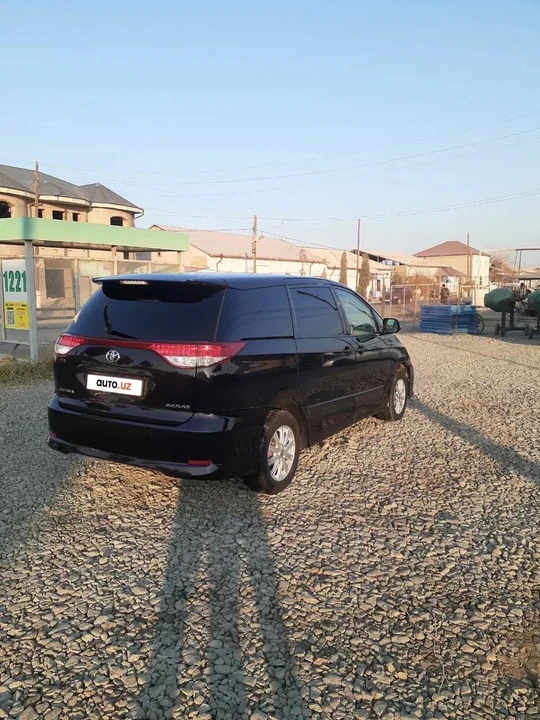 Toyota Estima III Рестайлинг 2