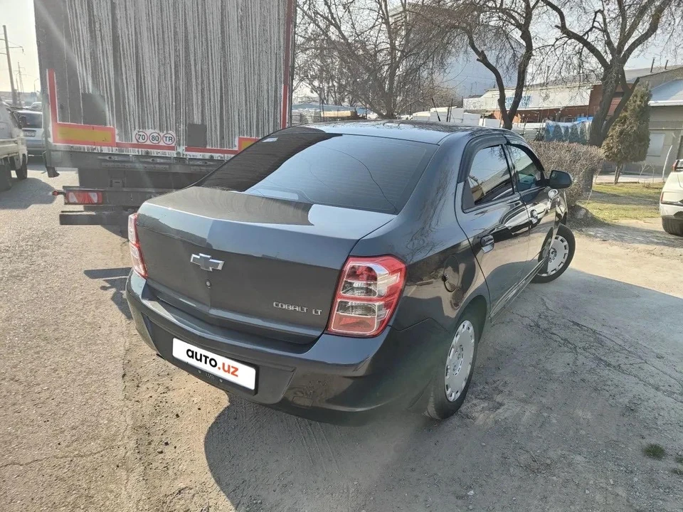 Chevrolet Cobalt II restyling