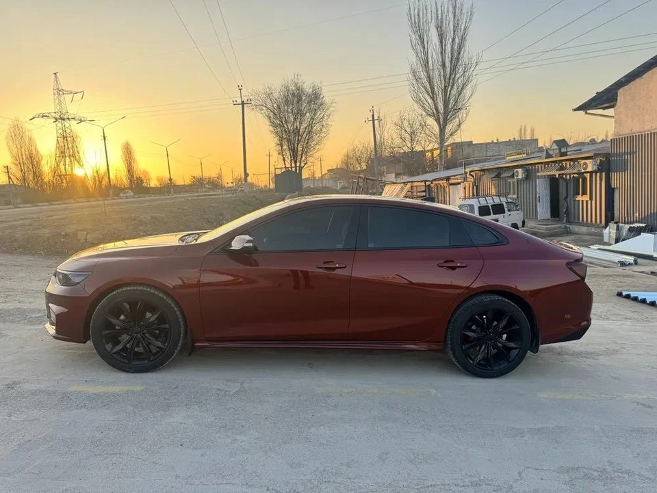 Chevrolet Malibu IX