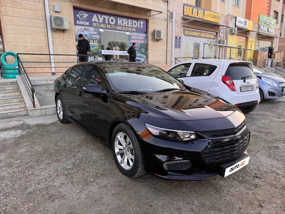 Chevrolet Malibu IX