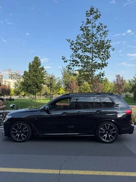 BMW X7 I G07