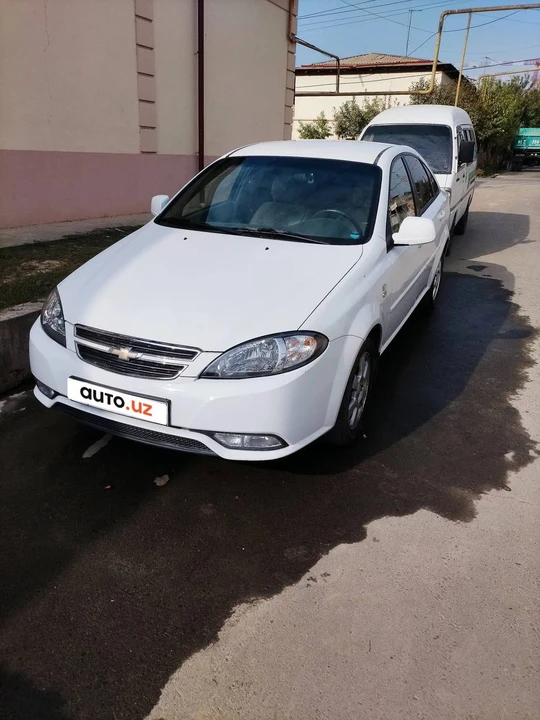 Chevrolet Gentra II