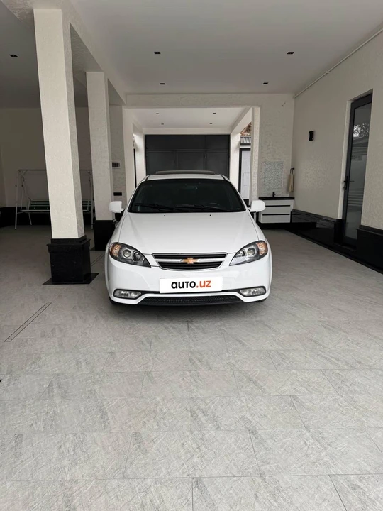 Chevrolet Gentra II