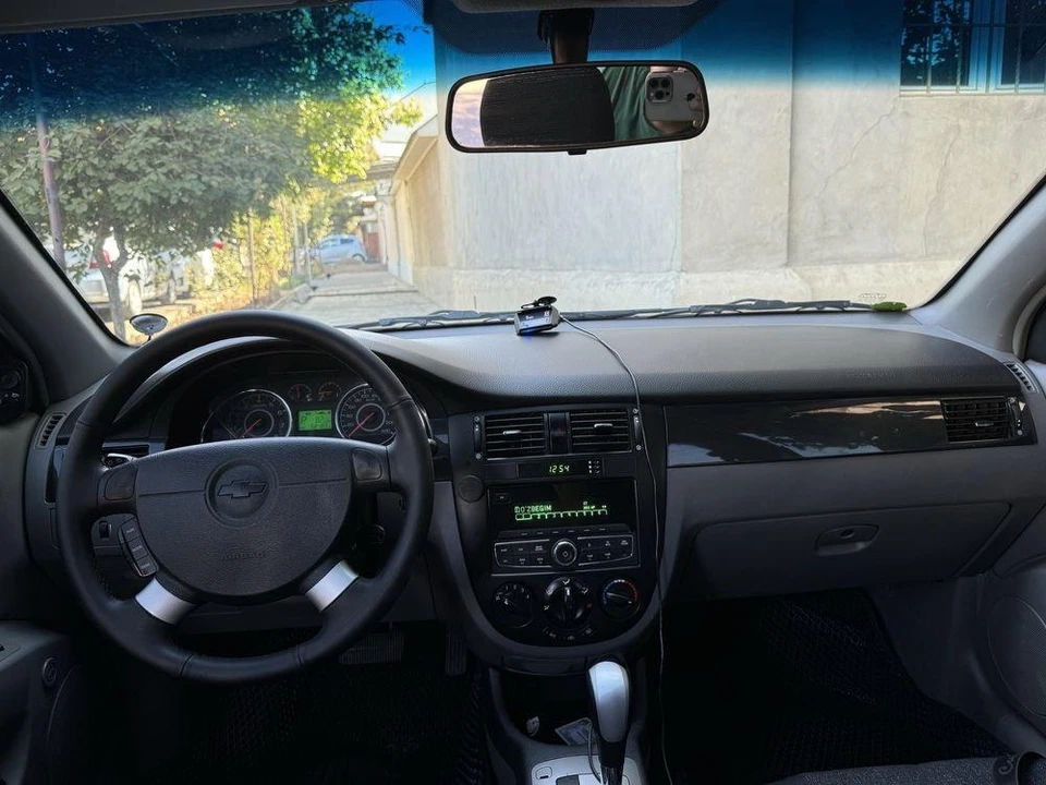Chevrolet Gentra II