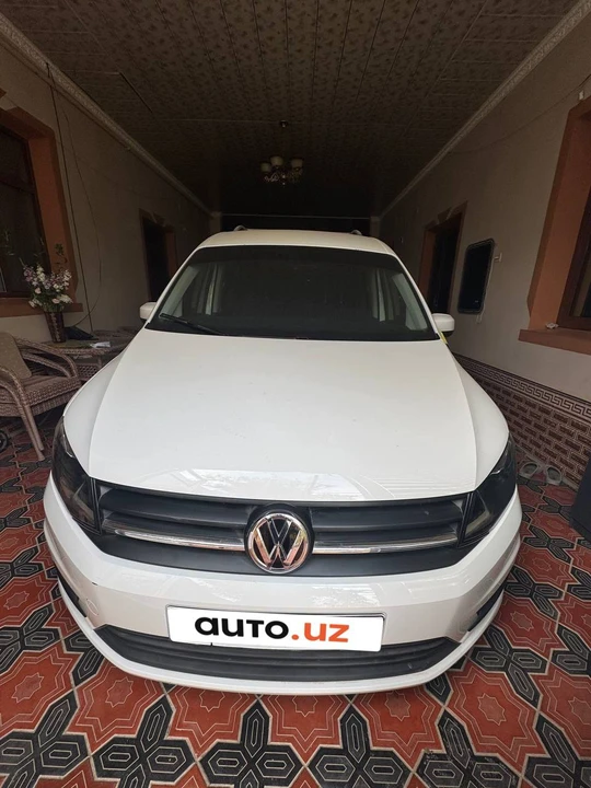 Volkswagen Caddy V
