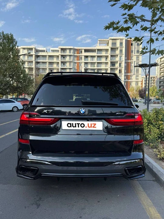 BMW X7 I G07