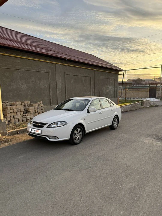 Chevrolet Gentra II