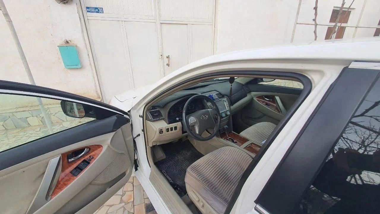 Toyota Camry VI (XV40)