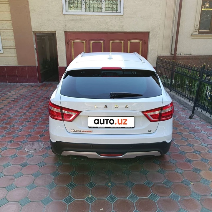 Lada Vesta I