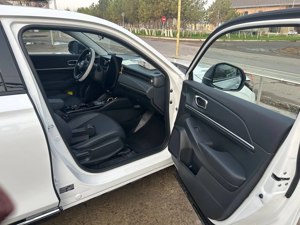 Honda e:NS1 I