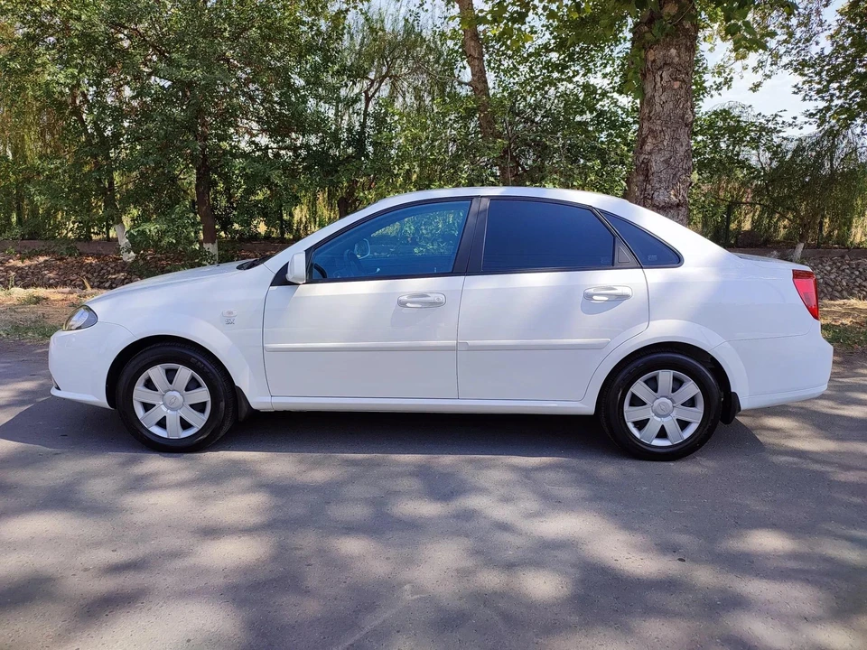 Chevrolet Gentra II