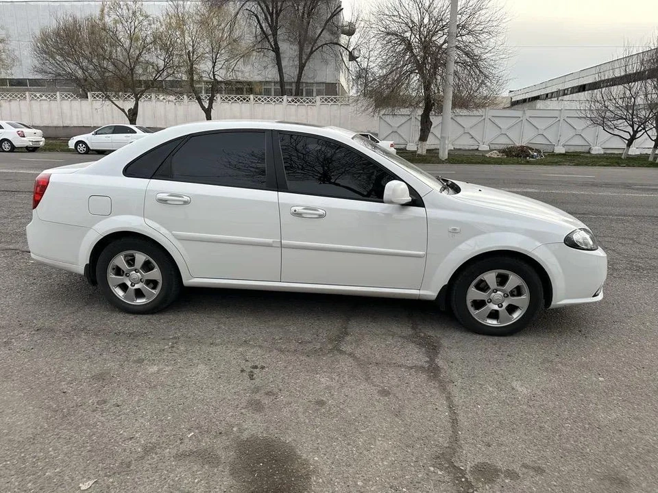 Chevrolet Gentra II