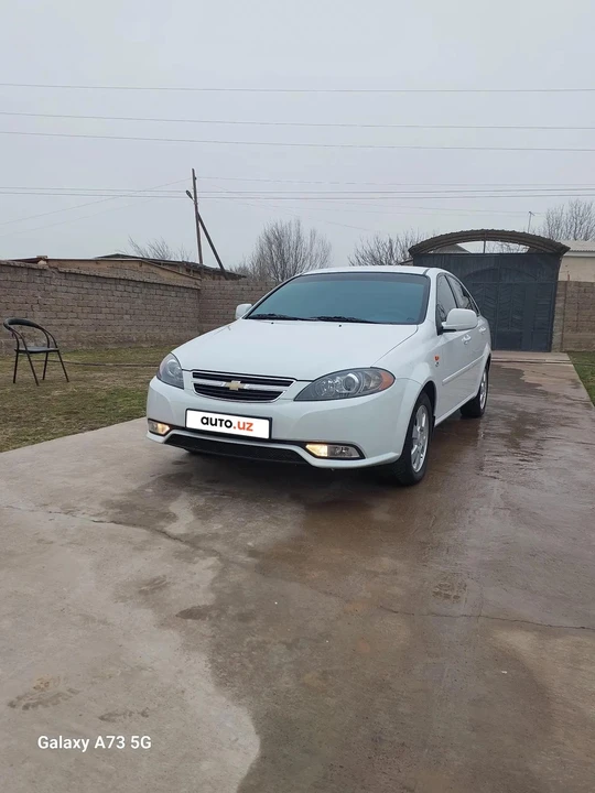 Chevrolet Gentra II
