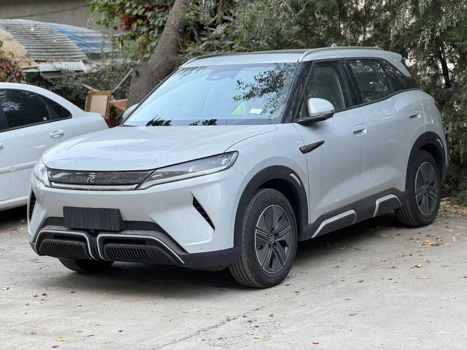 BYD Yuan Up I
