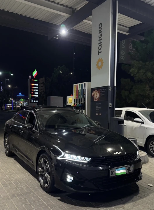 Kia K5 — Rasm 1