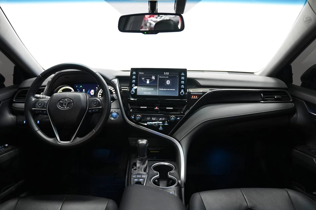 Toyota Camry VIII Рестайлинг XV70