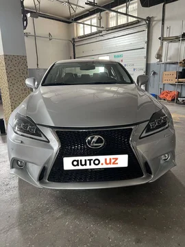 Lexus IS II