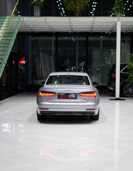 Audi A6 V