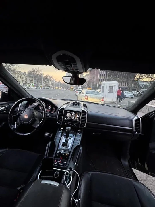 Porsche Cayenne II 958