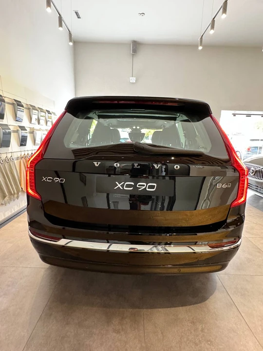 Volvo XC90 II Рестайлинг