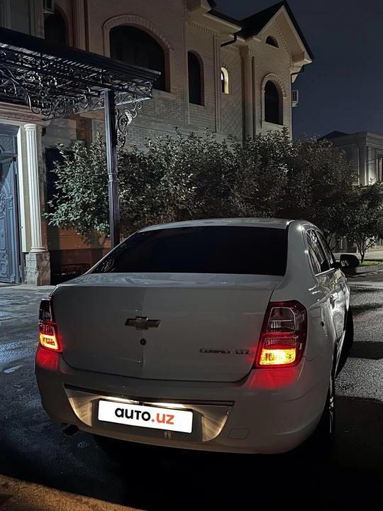 Chevrolet Cobalt II Рестайлинг